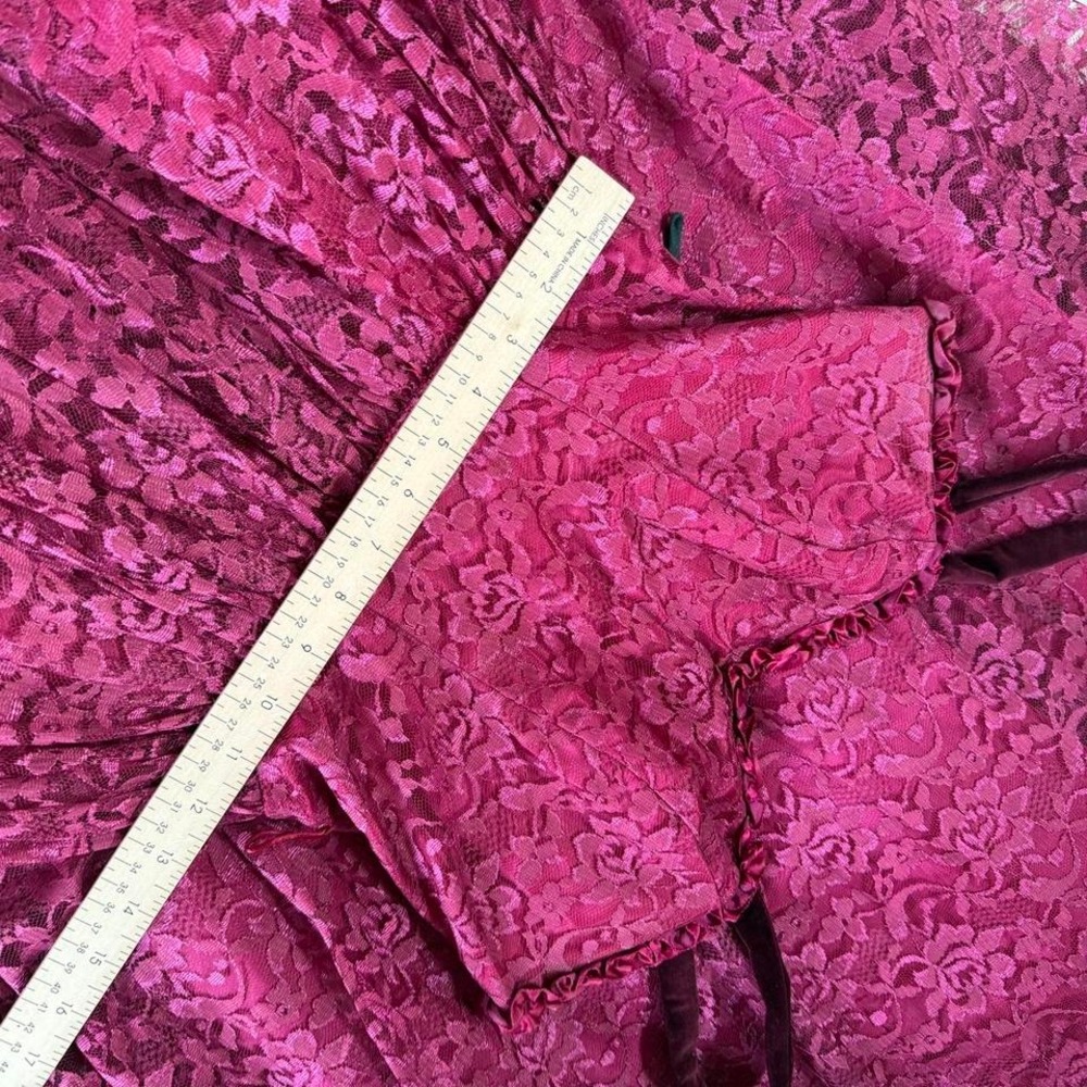 Burgundy lace gown dress Fancy Frocks size 5 magenta lace gown - Picture 4 of 6
